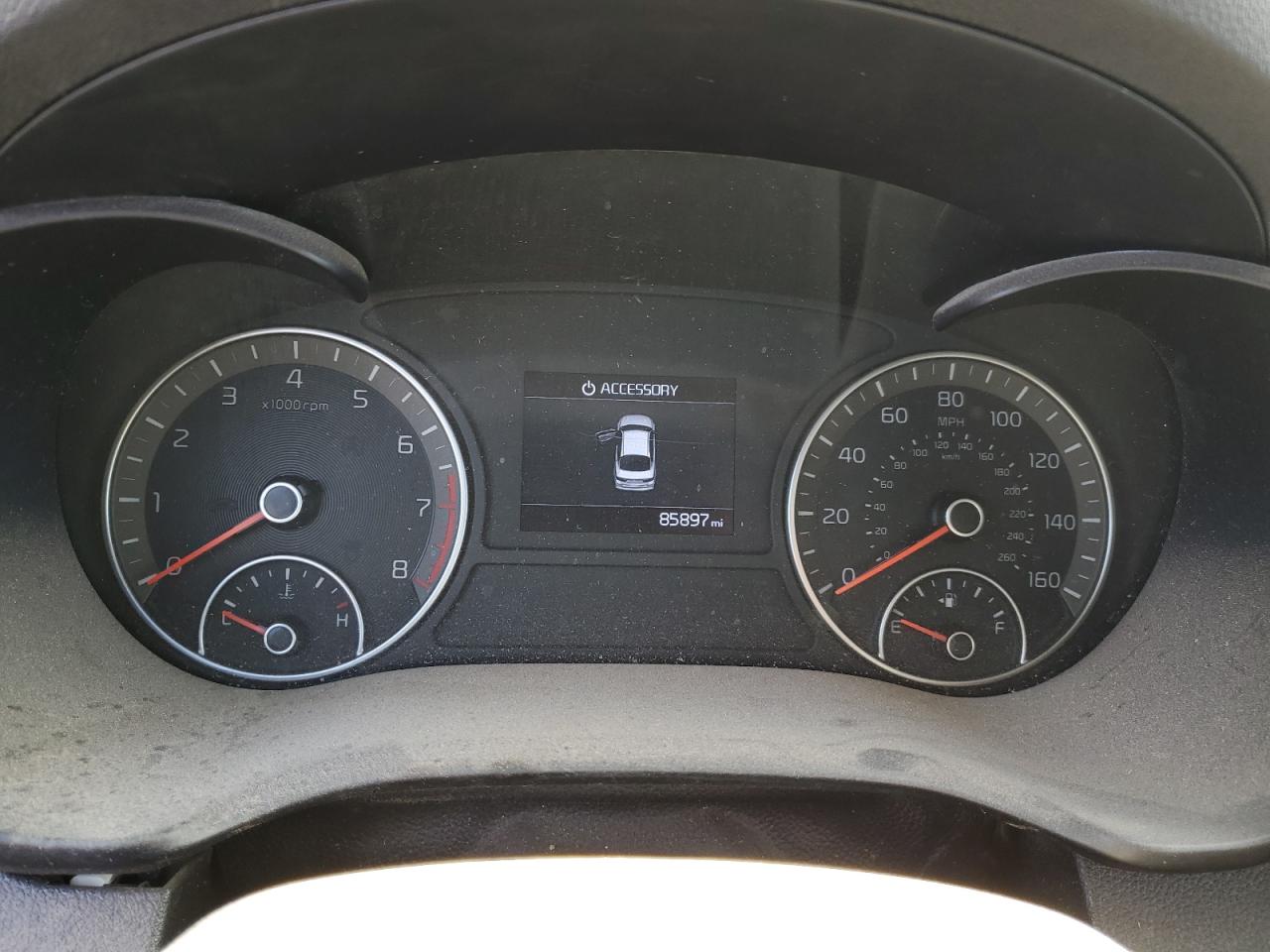 5XXGT4L36KG326499 2019 Kia Optima Lx