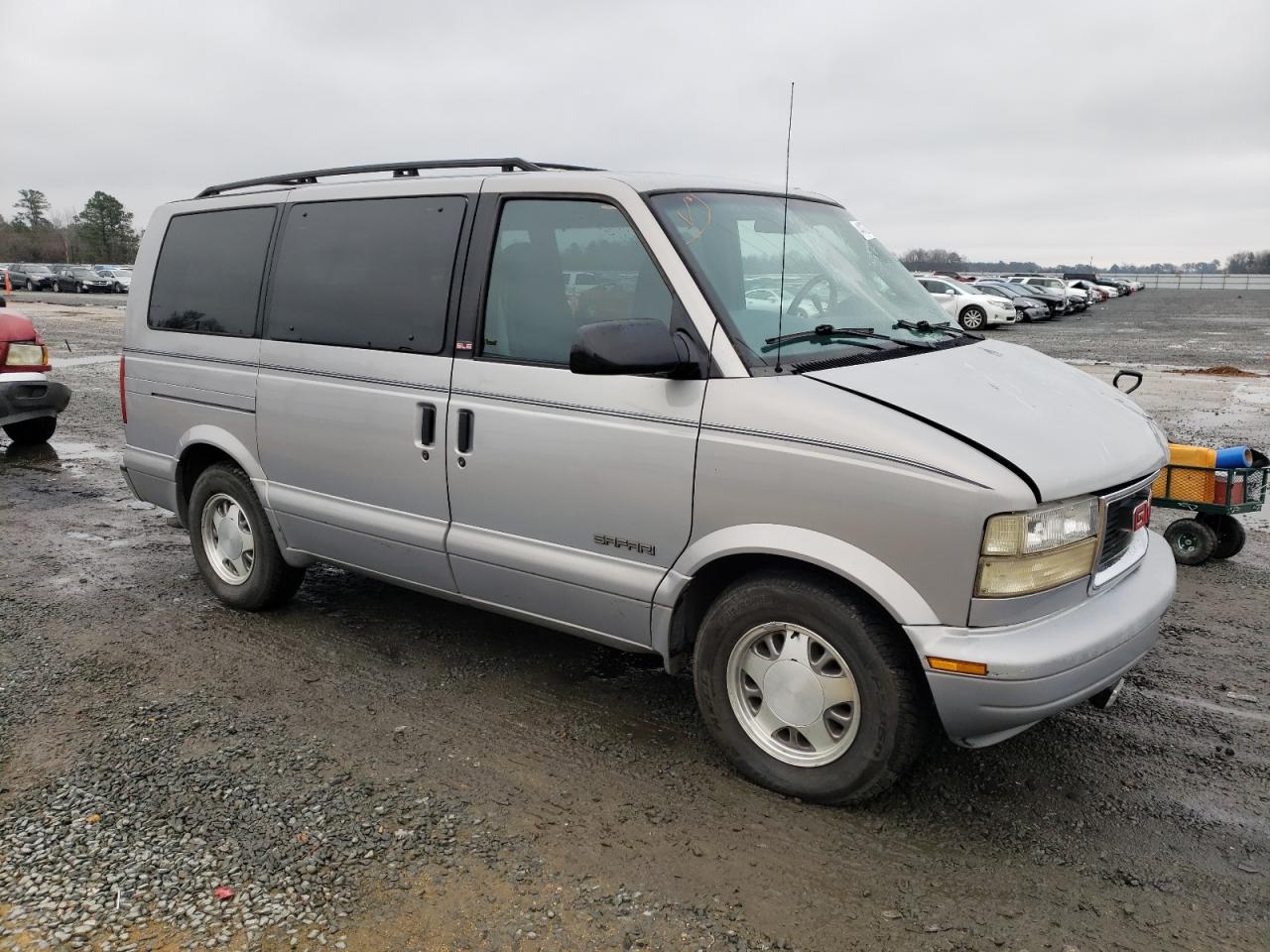 1GKDM19W1YB544224 2000 GMC Safari Xt