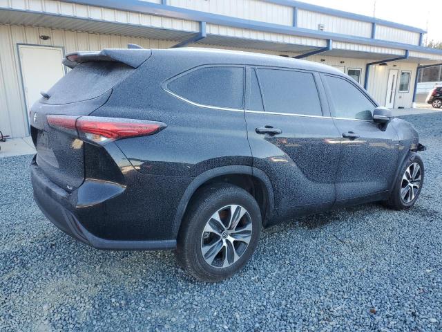 VIN 5TDGZRAH2MS032352 2021 Toyota Highlander, Xle no.3