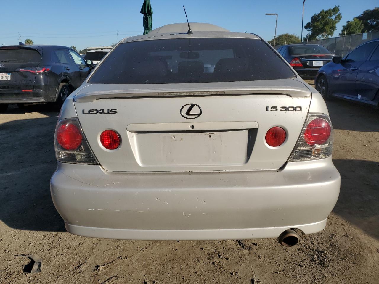 JTHBD192840093295 2004 Lexus Is 300