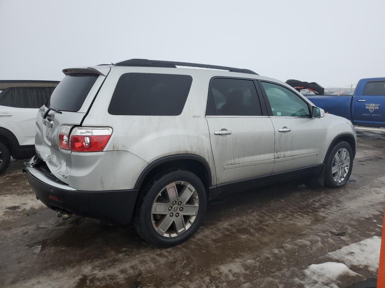 1GKLVNED3AJ118809 2010 GMC Acadia Slt-2