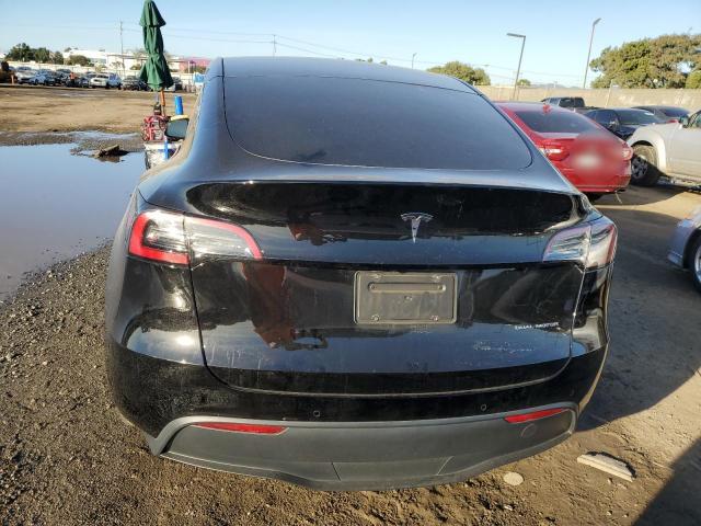 7SAYGDEE0NF375747 2022 TESLA MODEL Y-5