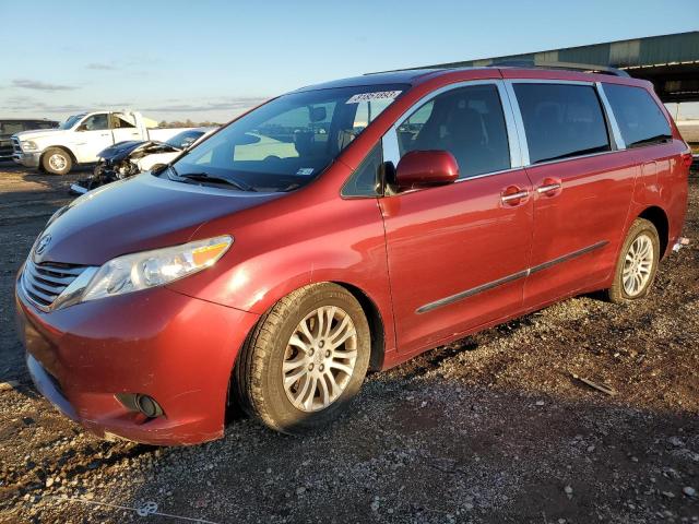 2017 Toyota Sienna XLE