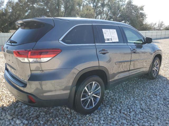 5TDJZRFH0JS822744 | 2018 TOYOTA HIGHLANDER