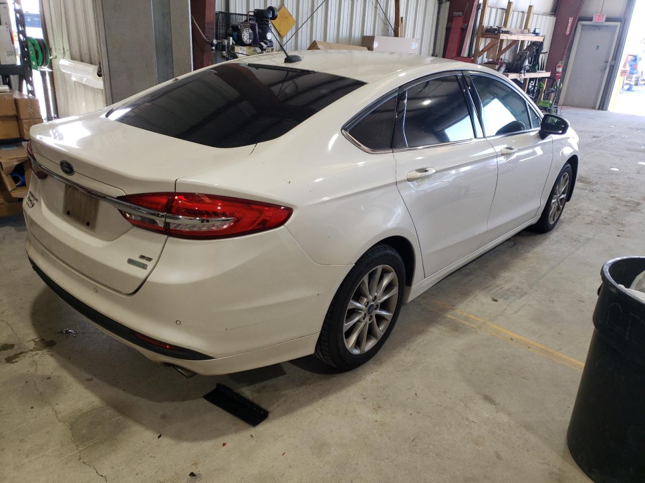 3FA6P0HD5HR249957 2017 Ford Fusion Se