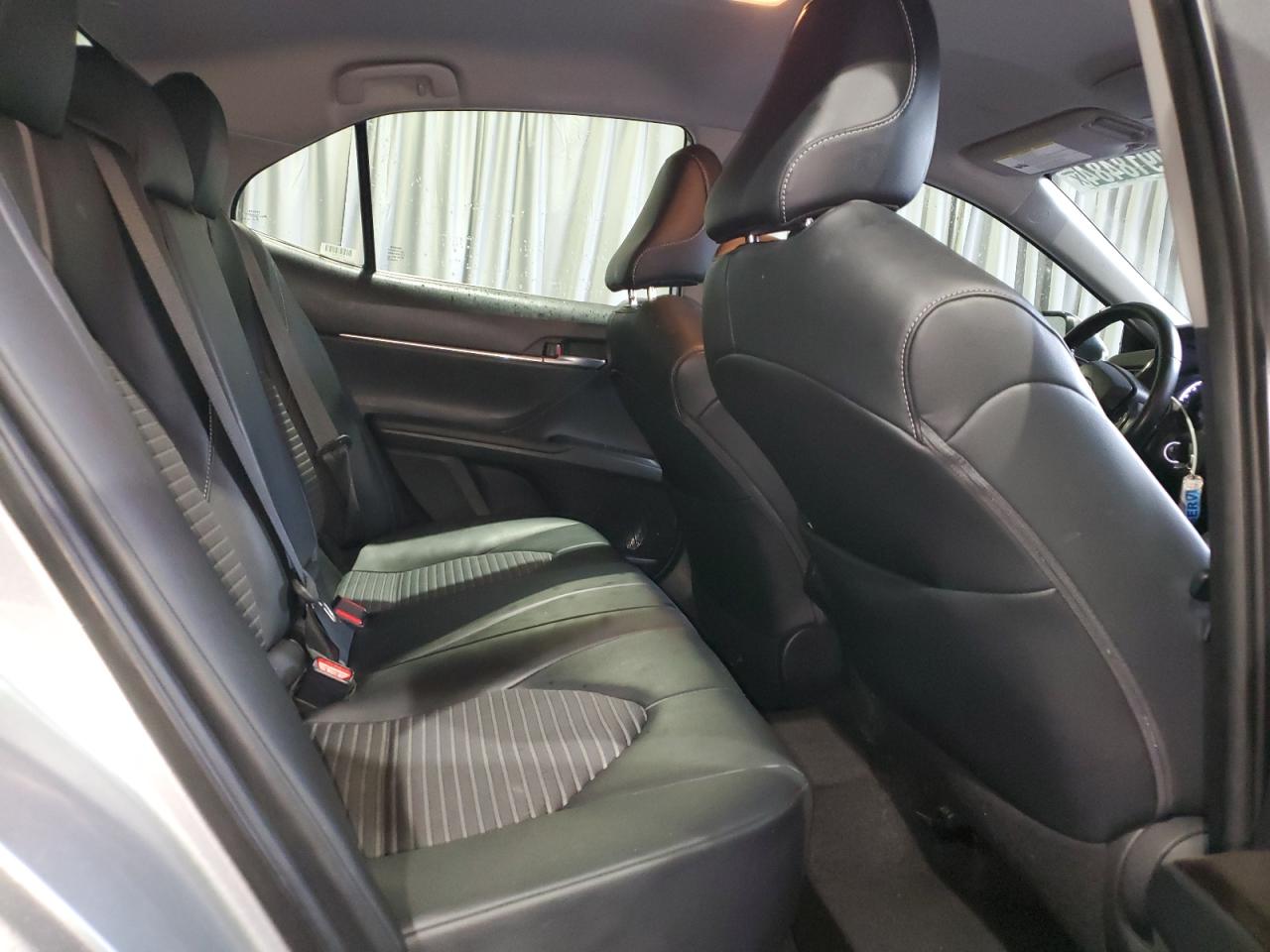 Фото: 4T1G11AK7MU588748 - 10