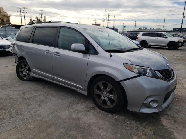 5TDXK3DC9BS164684 2011 TOYOTA SIENNA, photo no. 4