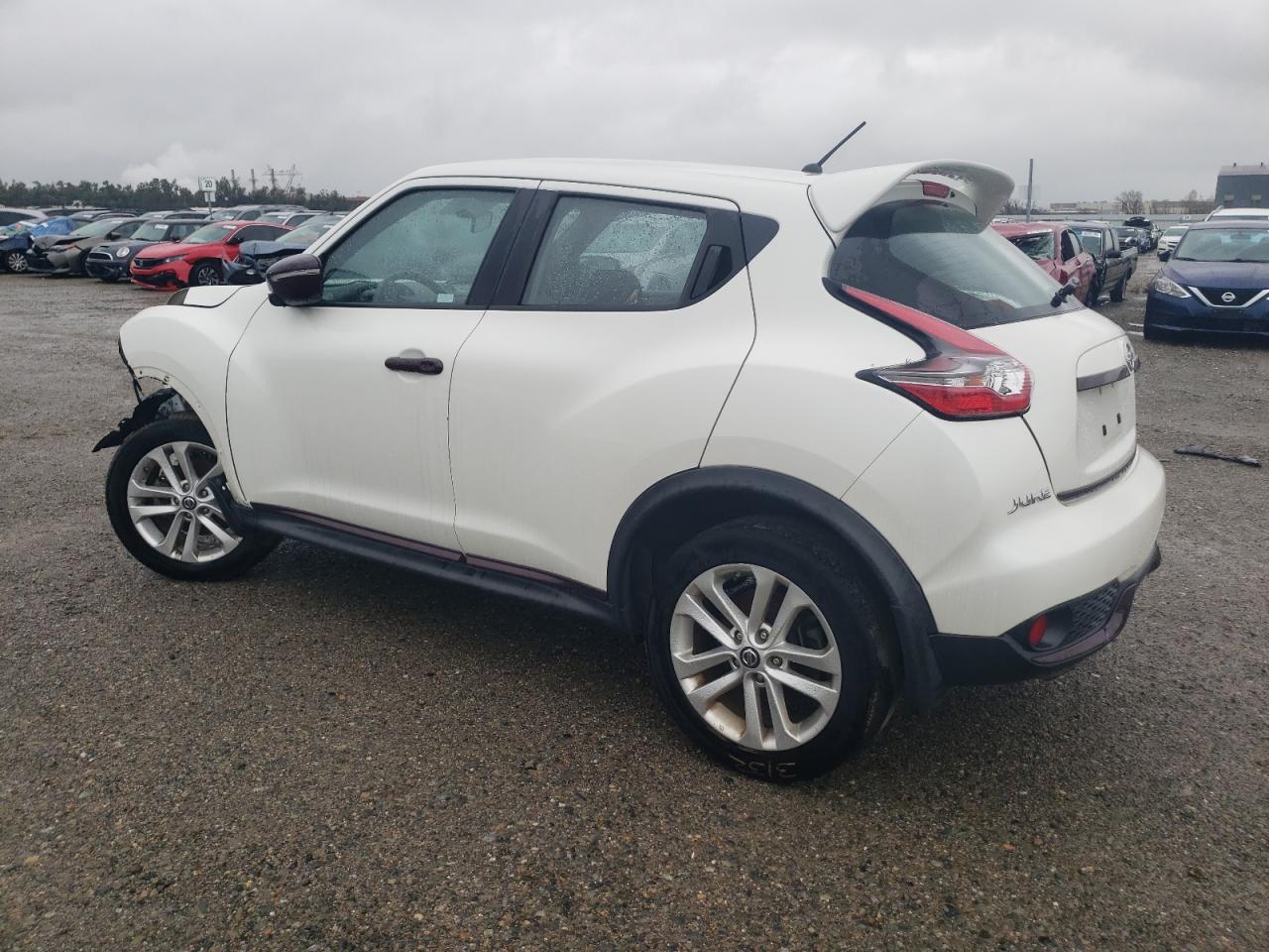 2015 Nissan Juke S vin: JN8AF5MR4FT507598