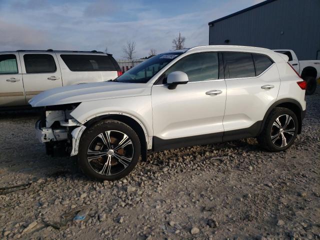 2020 Volvo XC40 