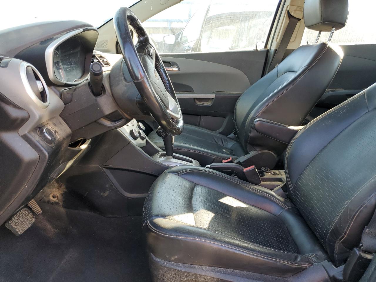 VIN: 1G1JF5SB6H4130392 2017 CHEVROLET SONIC