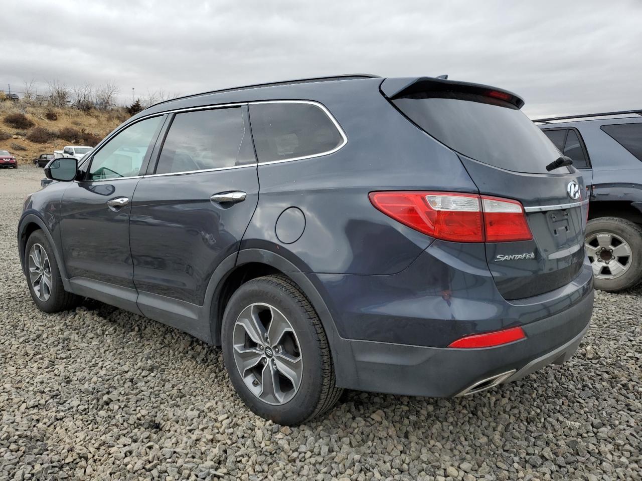 2016 Hyundai Santa Fe Se vin: KM8SMDHF9GU155268