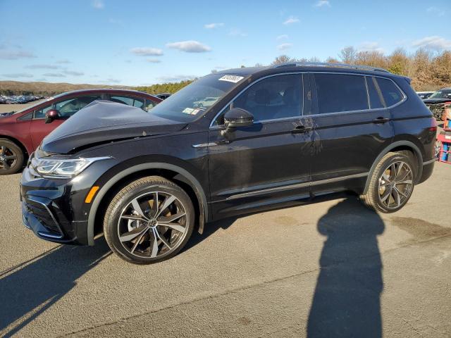 2024 Volkswagen Tiguan SEL R-Line Black