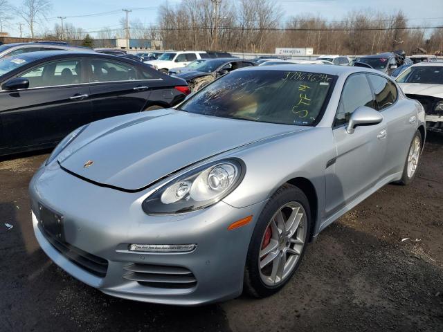 2014 Porsche Panamera 