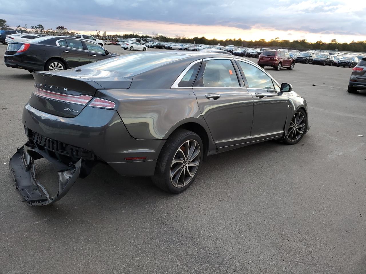 LINCOLN MKZ RESERV 2019 black  gas 3LN6L5D98KR630712 photo #4