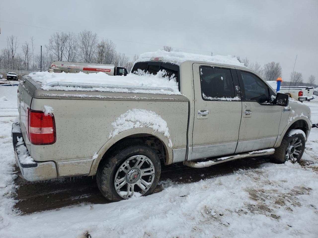 5LTPW18506FJ23271 2006 Lincoln Mark Lt