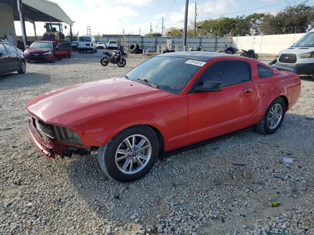 2005 Ford Mustang 