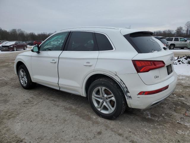 WA1ANAFY0K2106295 2019 AUDI Q5 - Image 2