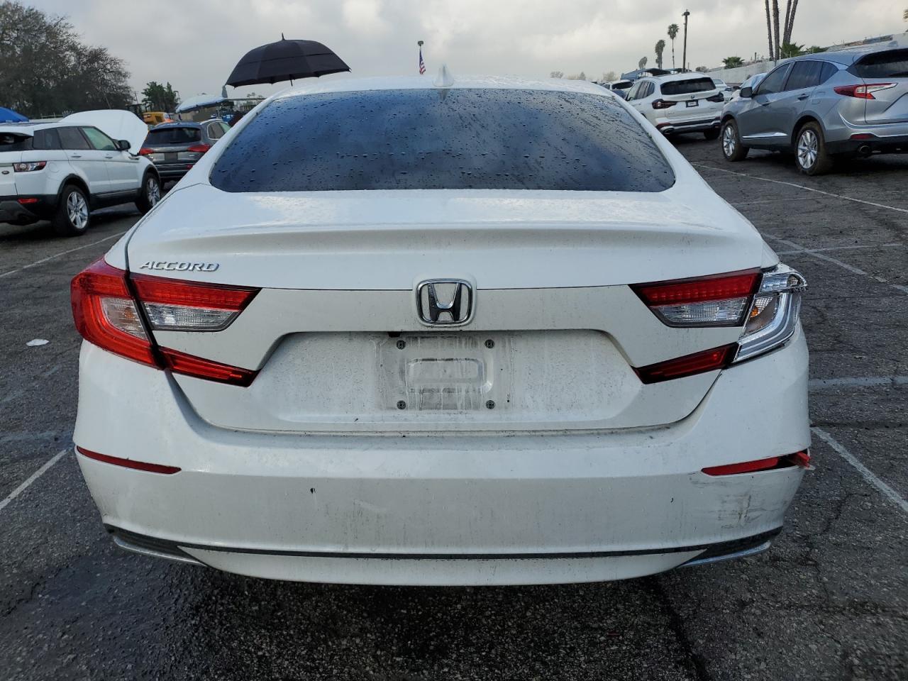 2018 Honda Accord Lx vin: 1HGCV1F1XJA114279