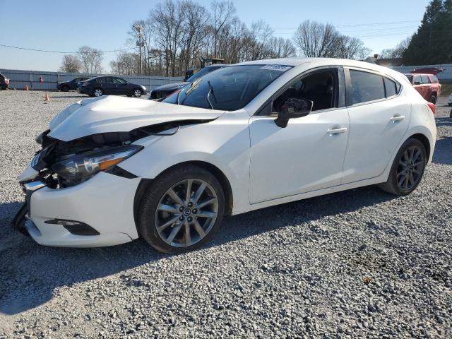 2018 Mazda Mazda3 4-Door Touring