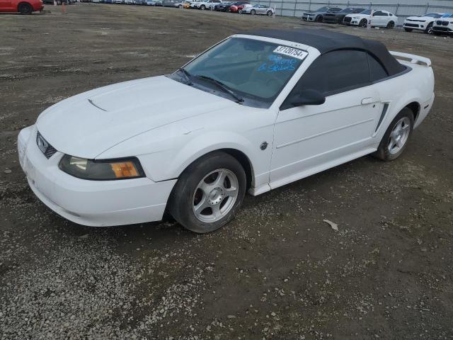 2004 Ford Mustang 