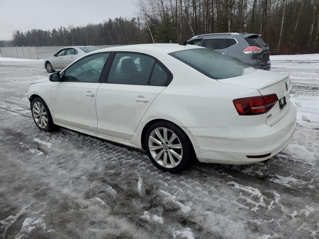 3VWD07AJ8GM345413 2016 Volkswagen Jetta Comfortline