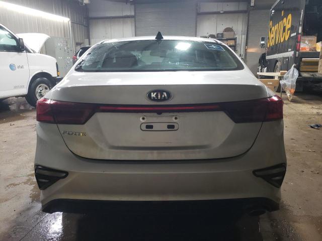 3KPF24AD3ME333934 | 2021 KIA FORTE FE