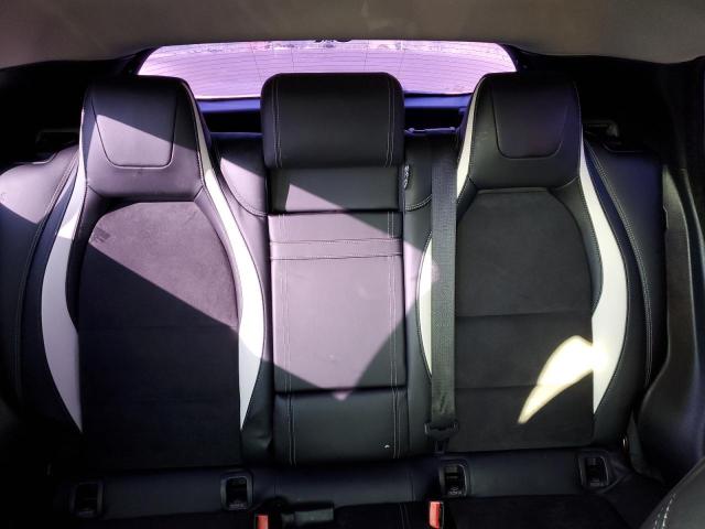 2018 INFINITI QX30 BASE - SJKCH5CP0JA045007