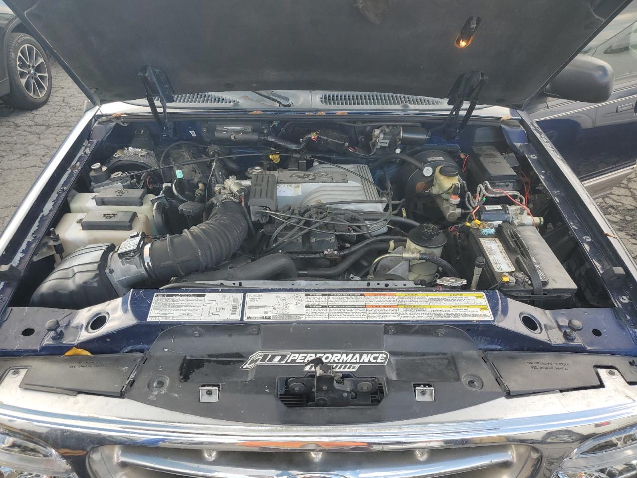 1FMDU35P8VZB98886 1997 Ford Explorer