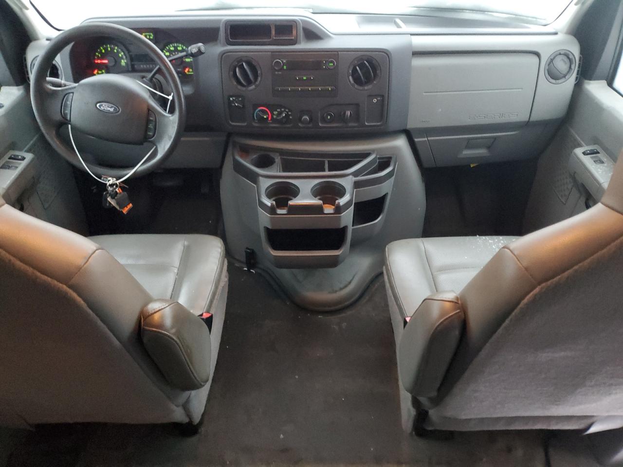 1FTSE3EL3CDB19835 2012 Ford Econoline E350 Super Duty Van