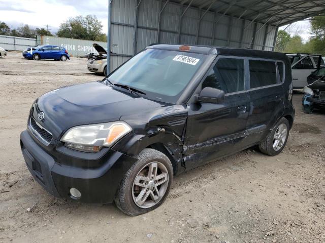 2010 Kia Soul +