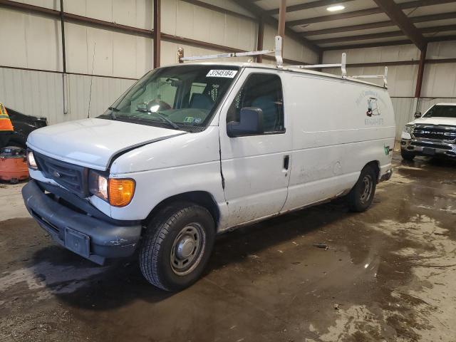 2006 Ford Econoline Cargo Van 