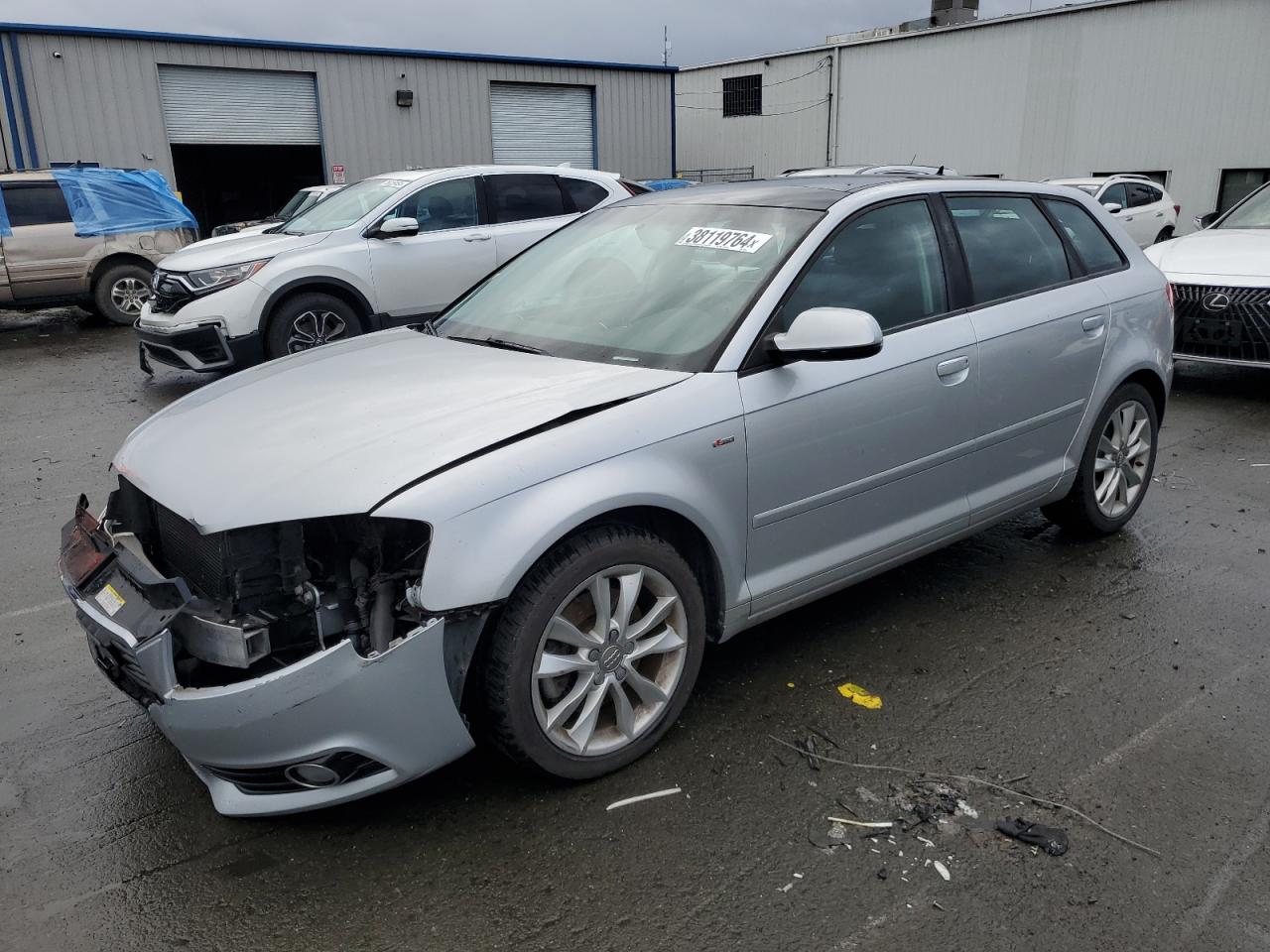 WAUBEAFM2BA136814 2011 Audi A3 Premium