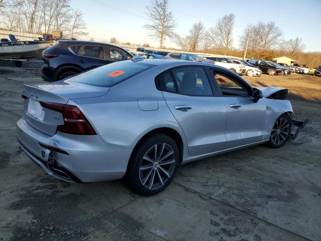 2022 VOLVO S60 B5 MOM 7JRL12FZ6NG161626