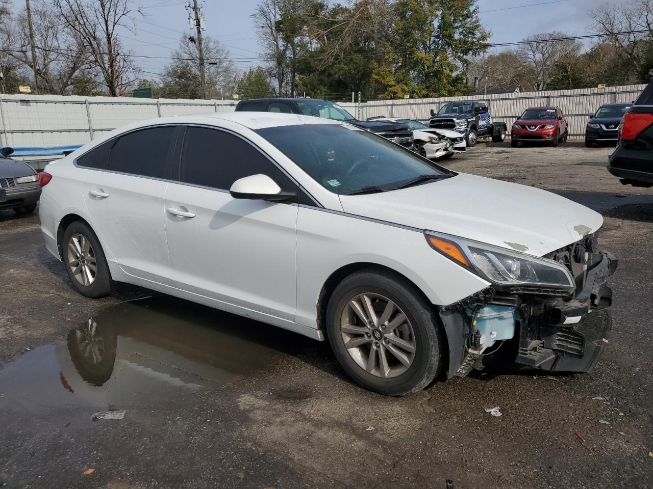 2016 Hyundai Sonata Se vin: 5NPE24AF2GH337678