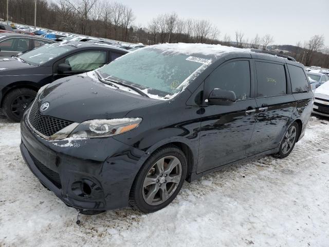 2017 Toyota Sienna SE