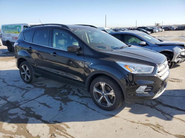 1FMCU9HD6JUC99562 2018 FORD ESCAPE, photo no. 4