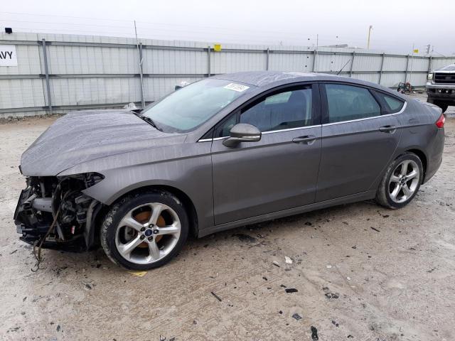 Lot #2403851343 2014 FORD FUSION SE salvage car