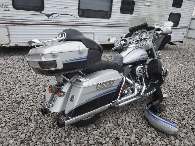 2009 HARLEY-DAVIDSON FLHTCUSE4 - 1HD1PR8129Y955865