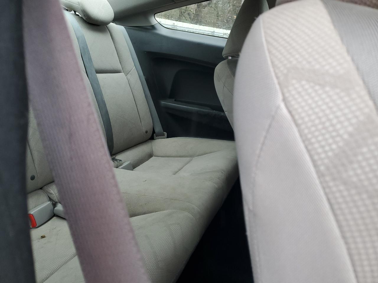 2hgfg3b51ch518832 2HGFG3B51CH518832 2012 Honda Civic Lx