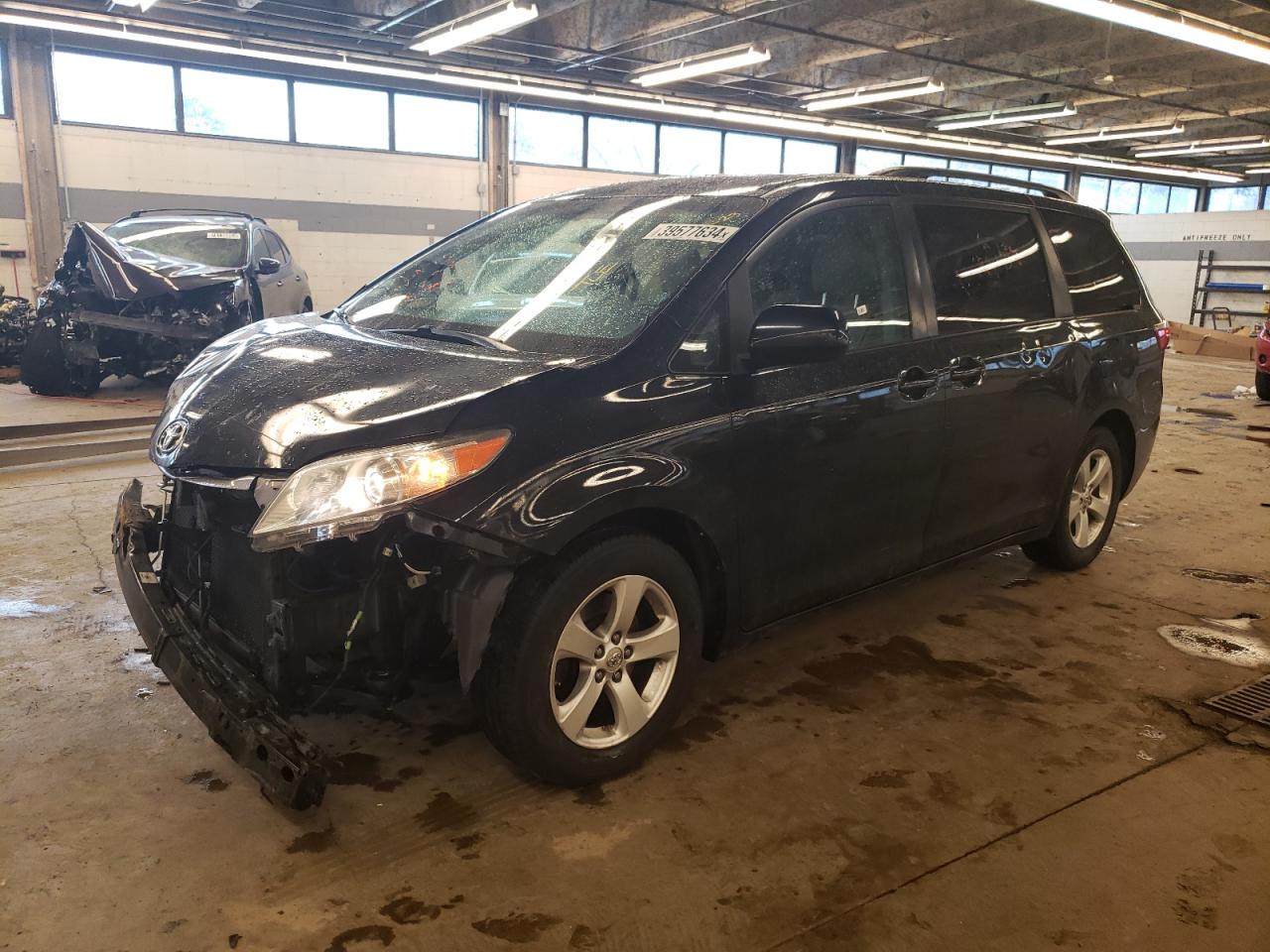 5TDKZ3DC2HS900167 2017 Toyota Sienna Le