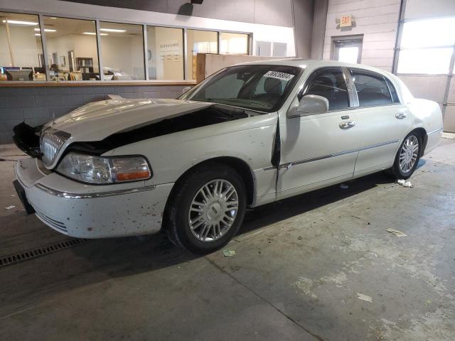 2006 Lincoln Town Car 