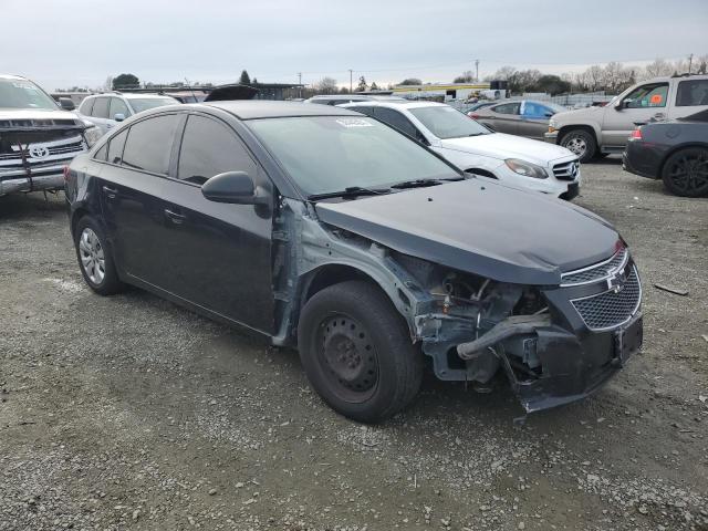 Lot #2312060429 2013 CHEVROLET CRUZE LS salvage car