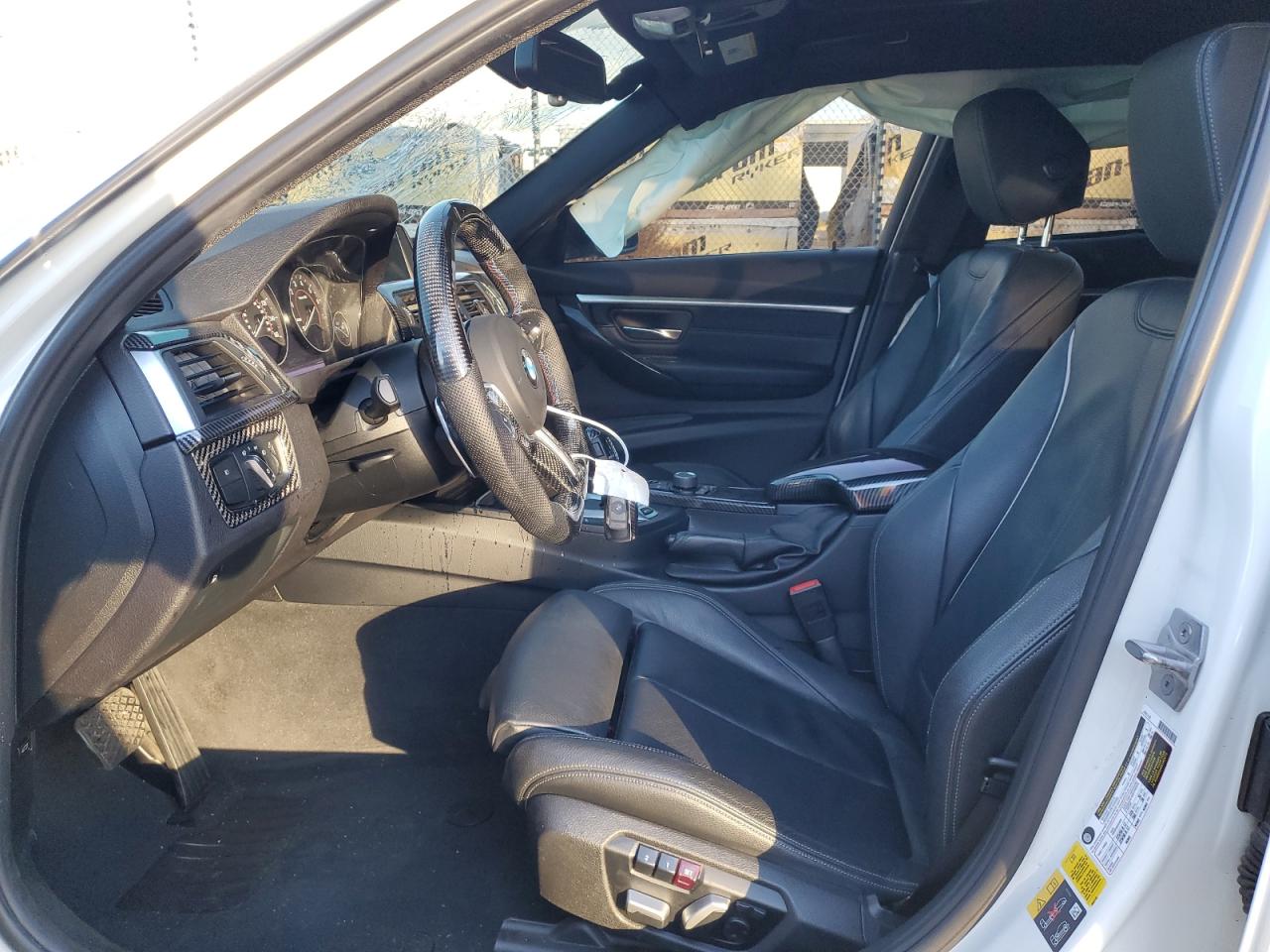 WBA8E1C37HA158810 BMW 3 Series 2017. Фото: 6