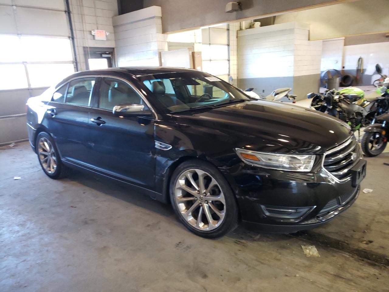 1FAHP2F80DG120388 2013 Ford Taurus Limited