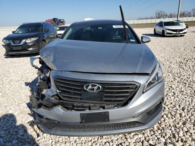 2016 Hyundai Sonata Limited VIN: 5NPE34AF0GH296237 Lot: 40550447