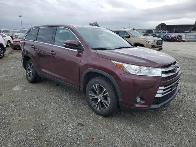 5TDZZRFH9KS340634 | 2019 Toyota highlander le