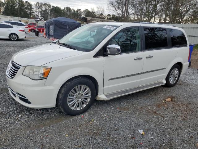 2013 Chrysler Town & Country Limited