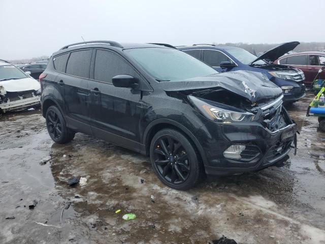 Vin: 1fmcu9gd0kuc23743, lot: 39575854, ford escape se 20194