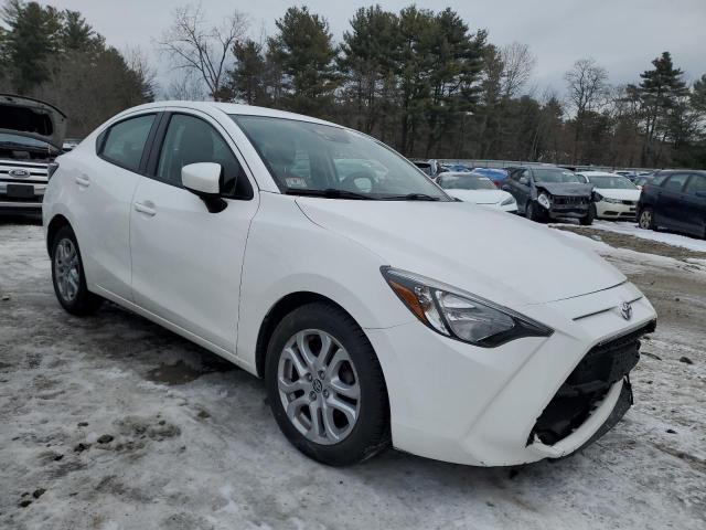 3MYDLBYV8JY305551 | 2018 TOYOTA YARIS IA