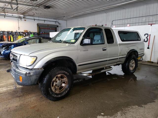 2000 Toyota Tacoma 